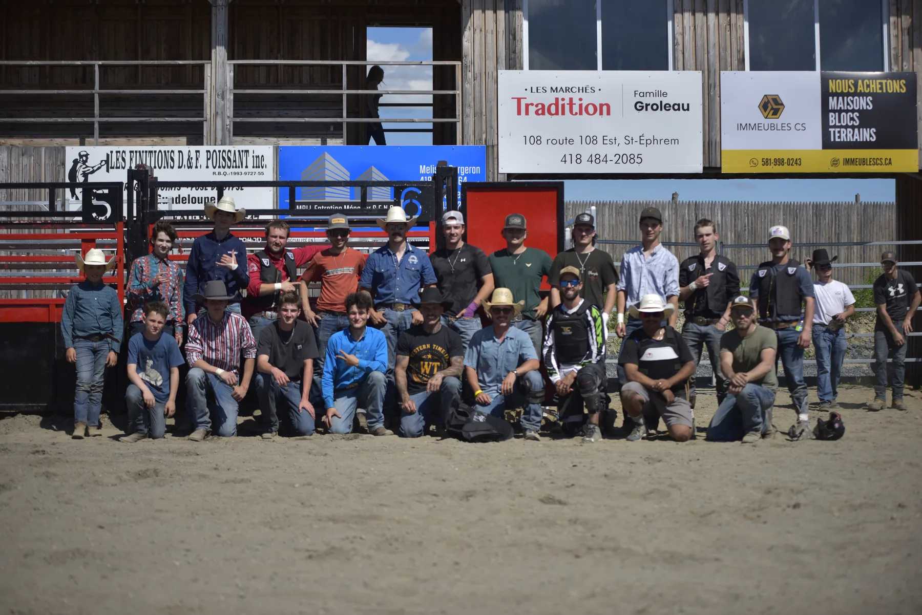 Participants et coachs de la clinique Bull Riding & Bullfighting 2026